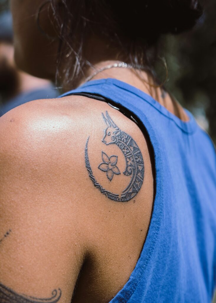 Polynesian Crescent Design on the Shoulder